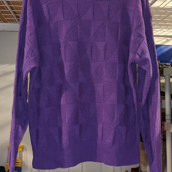 VTG American Crew Club Sweater - Purple with Pattern - Made in USA - 100% Cotton - Picture 8 of 11